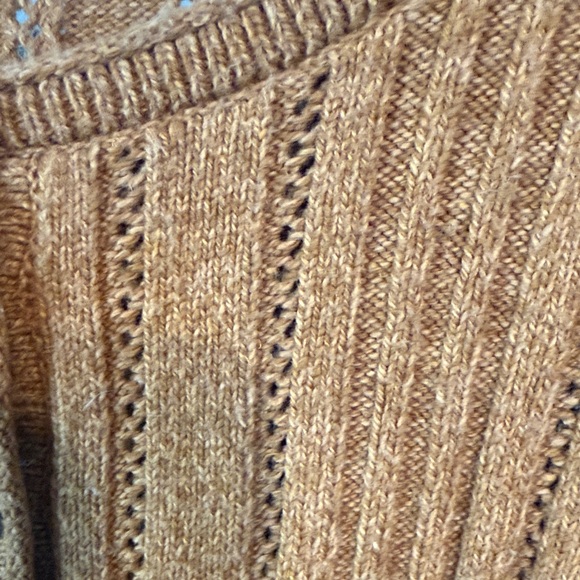 Sundance Amber Long Sleeve Ribbed Top - Picture 4 of 6